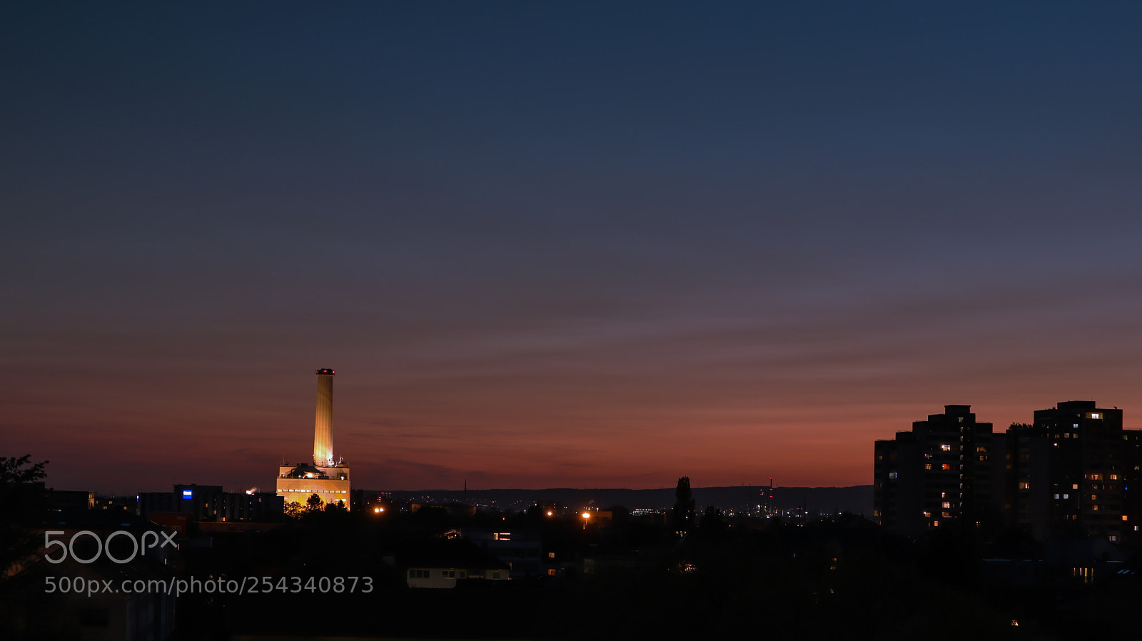 Canon EOS M50 (EOS Kiss M) sample photo. Frankfurt thermal power plant photography