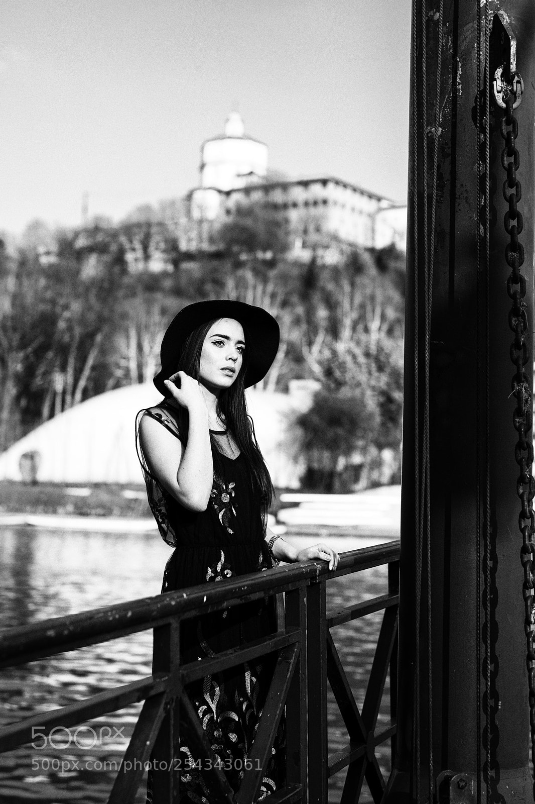 Canon EOS 5D Mark IV sample photo. Simona photography