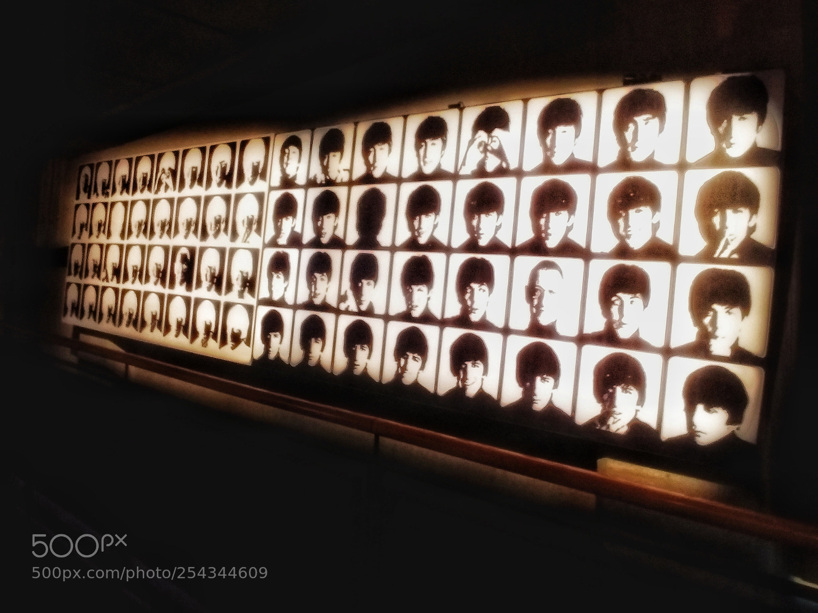 LG G6 sample photo. The beatles photography