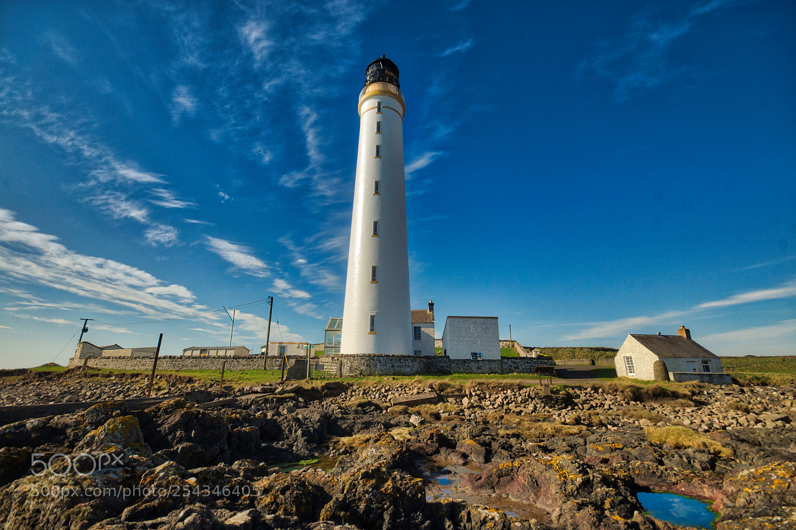 Sony SLT-A77 sample photo. Scurdie ness lighthouse photography