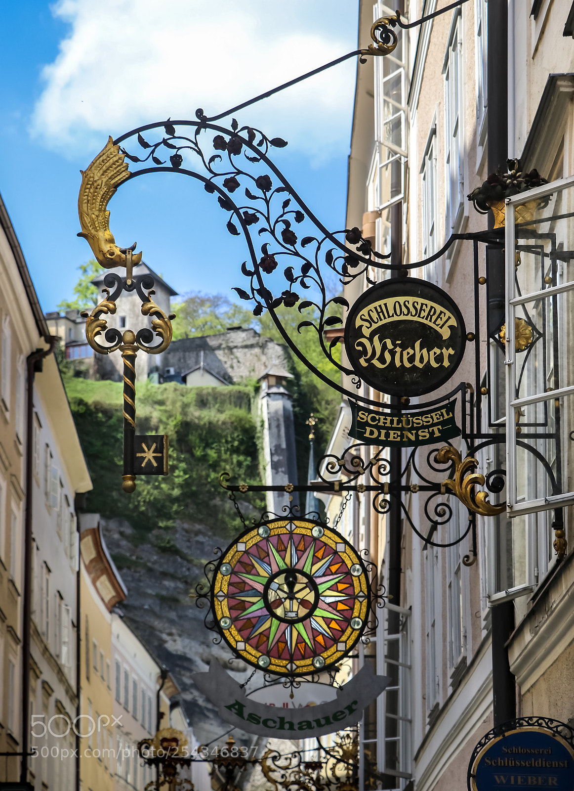 Canon EOS 80D sample photo. Zünftiges salzburg photography