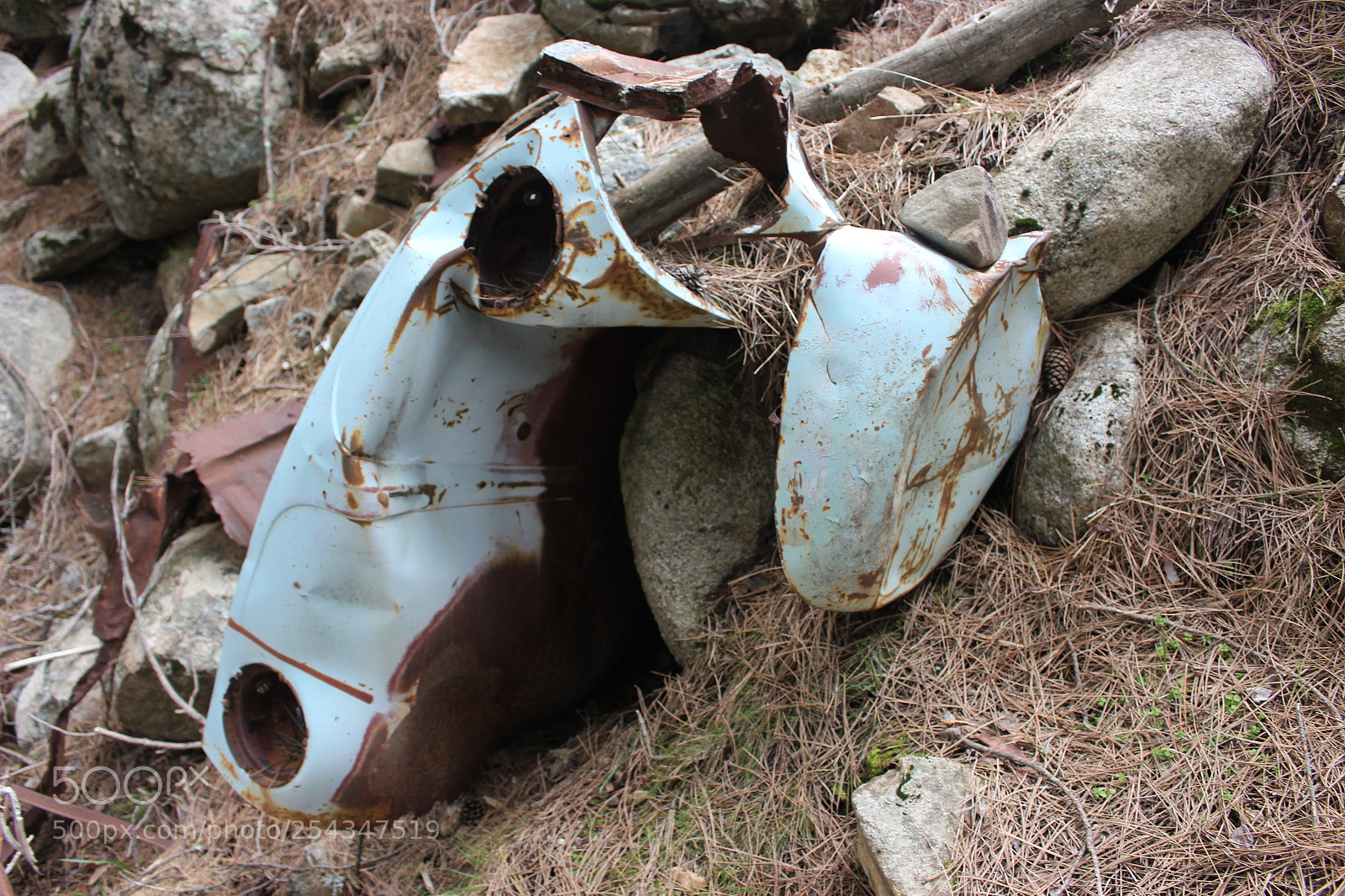 Canon EOS 700D (EOS Rebel T5i / EOS Kiss X7i) sample photo. Passé enseveli photography