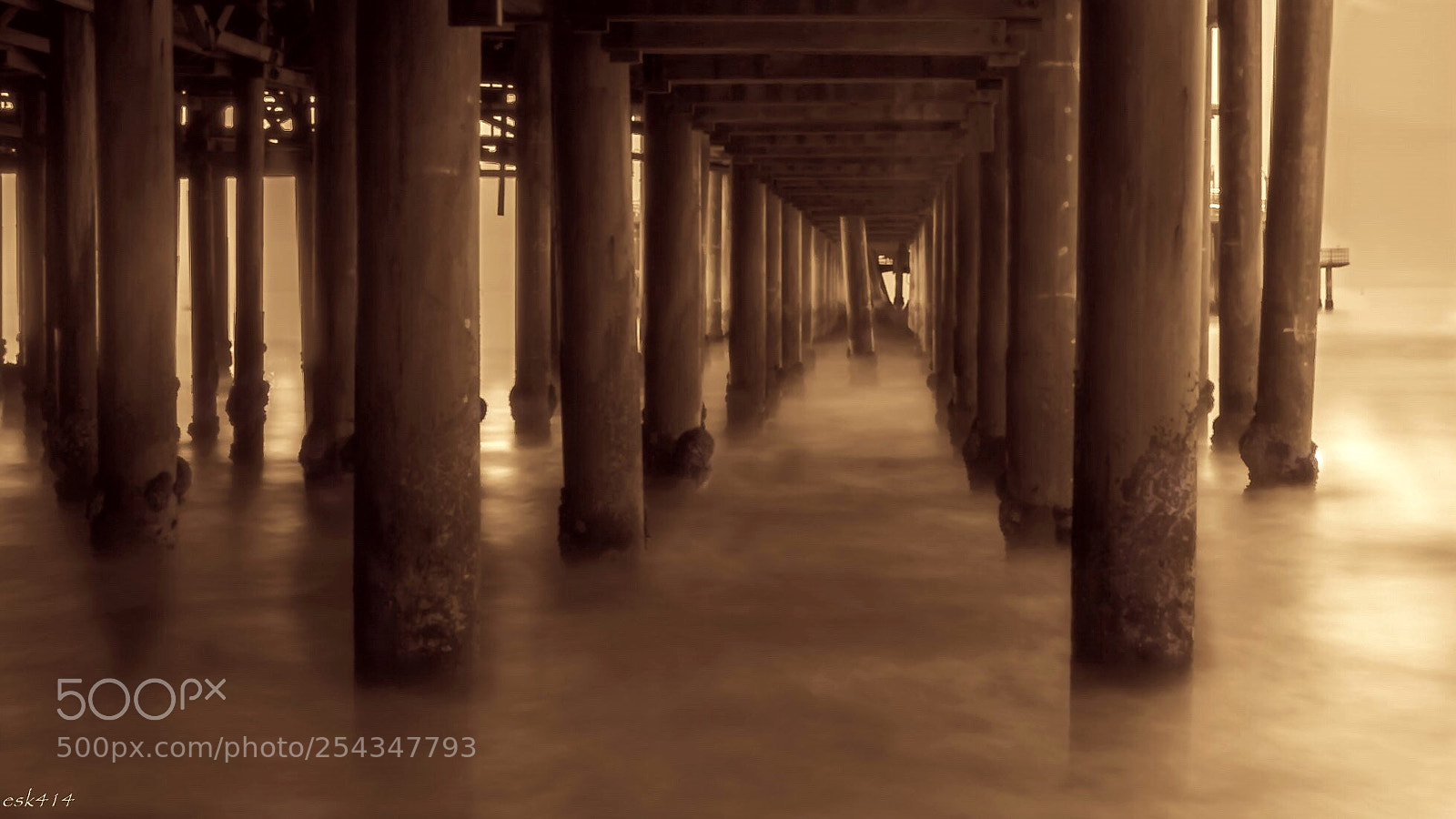 Olympus OM-D E-M5 II sample photo. Pier peering @ dawn photography