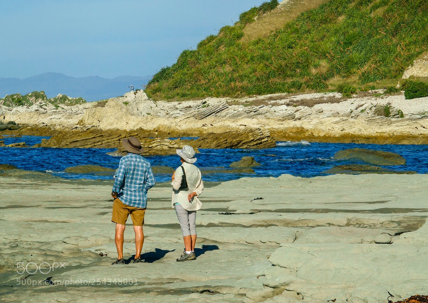 Sony Cyber-shot DSC-RX10 III sample photo. Coast in kaikoura photography