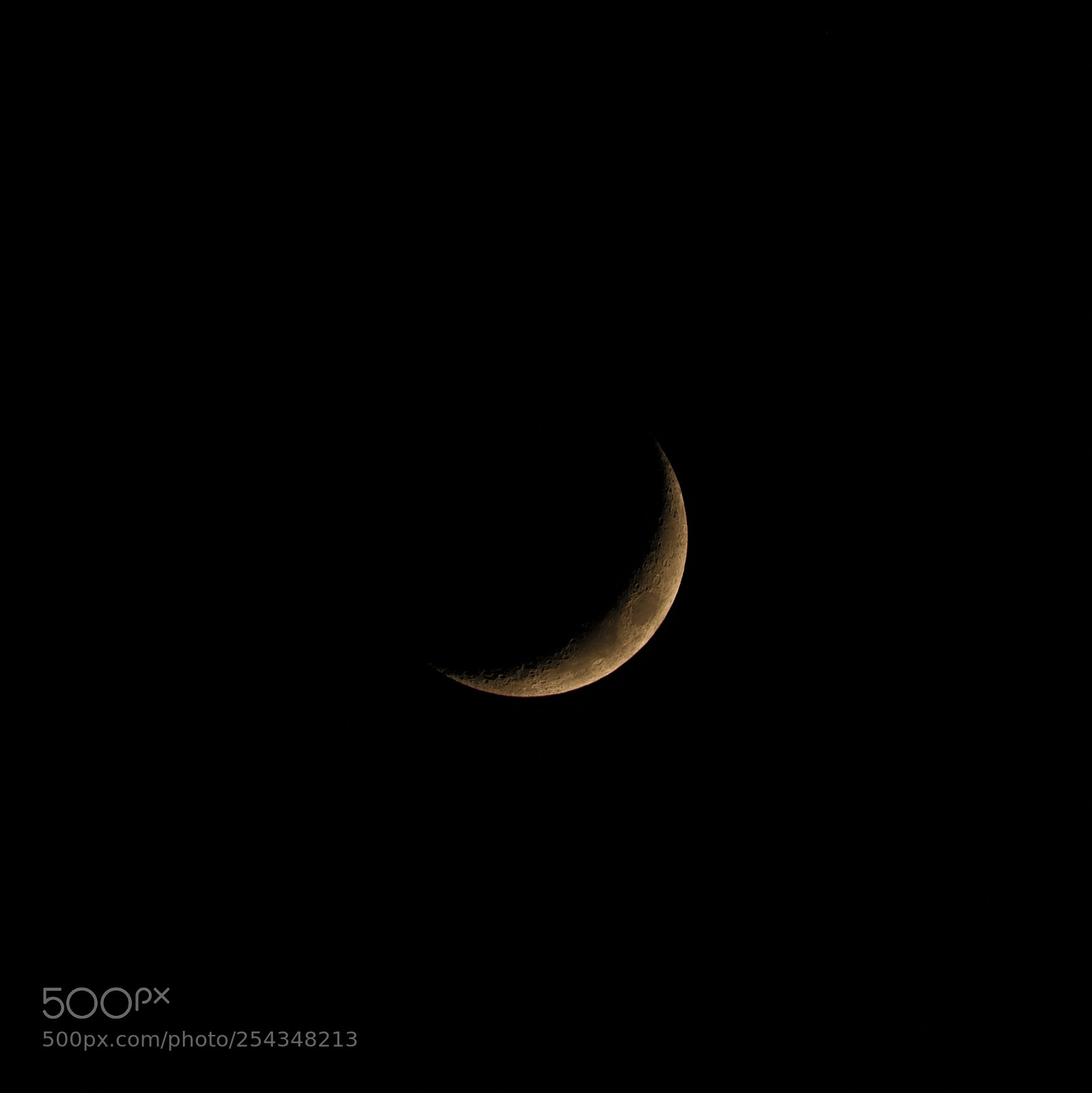Pentax K-1 sample photo. Waxing crescent photography