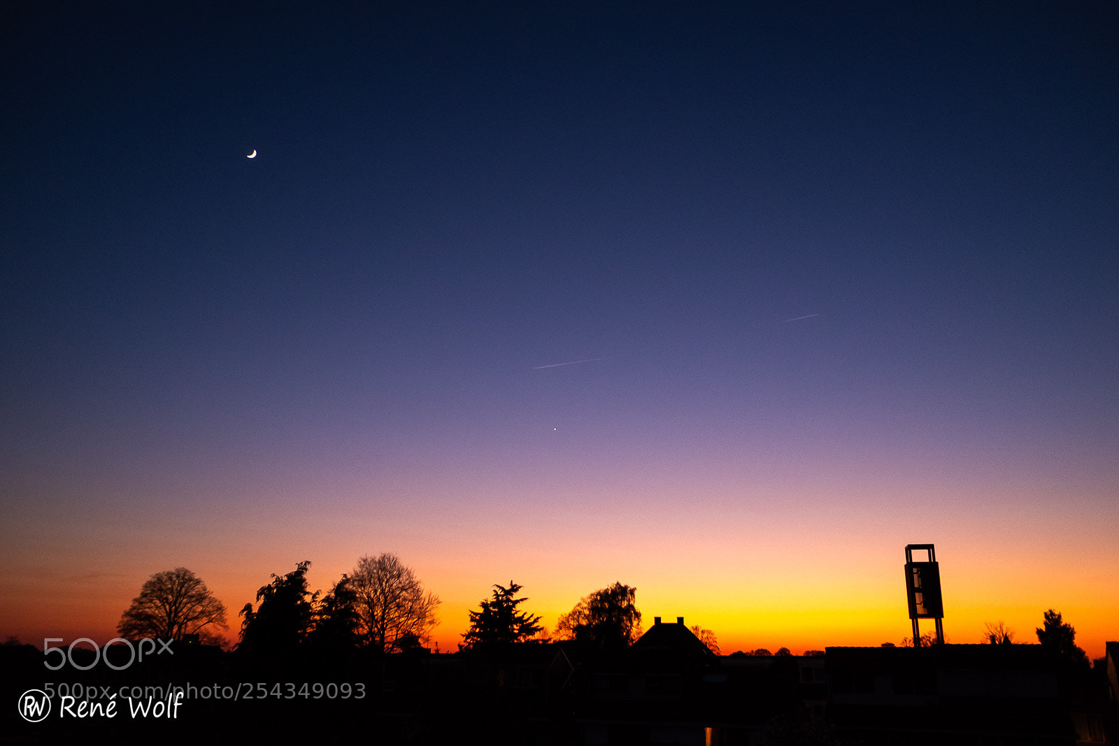 Fujifilm X70 sample photo. Venus tussen zon en photography