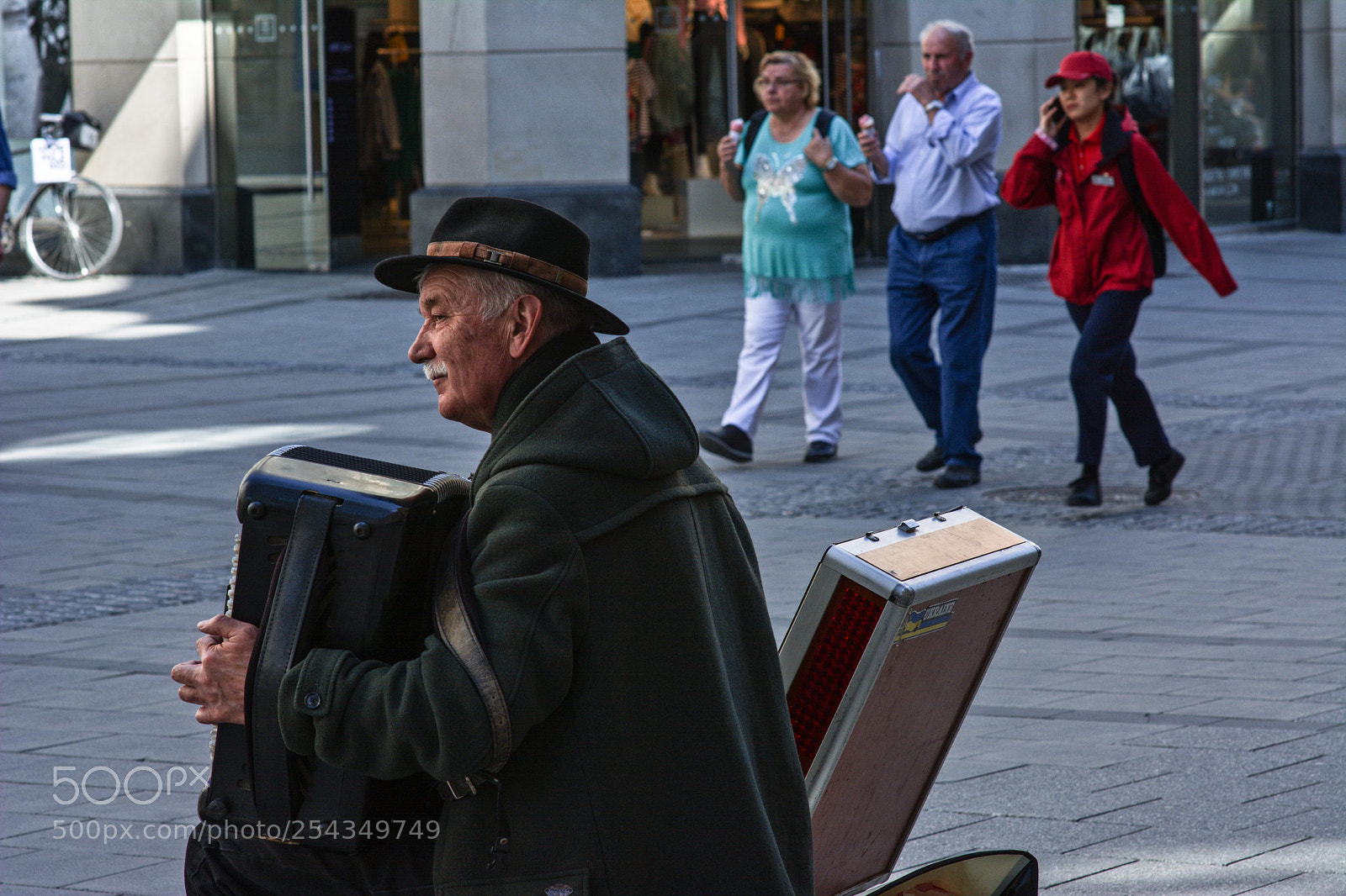 Nikon D7100 sample photo. Street musician 2 photography