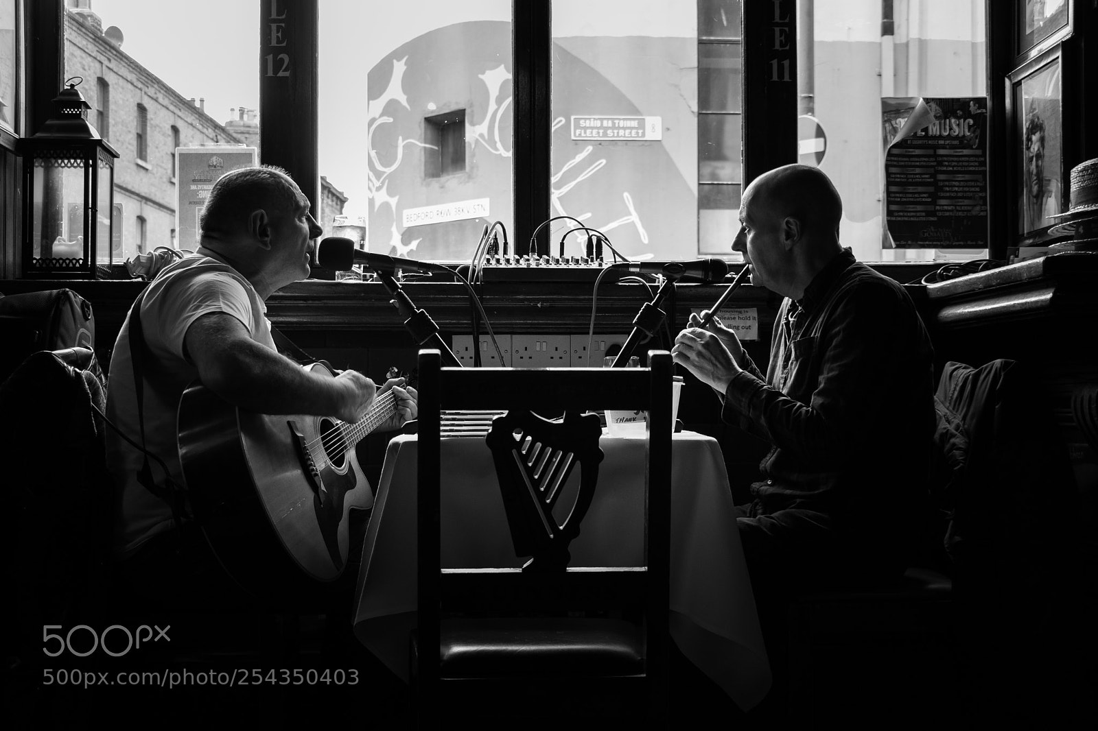 Canon EOS 80D sample photo. Singing in dublin photography
