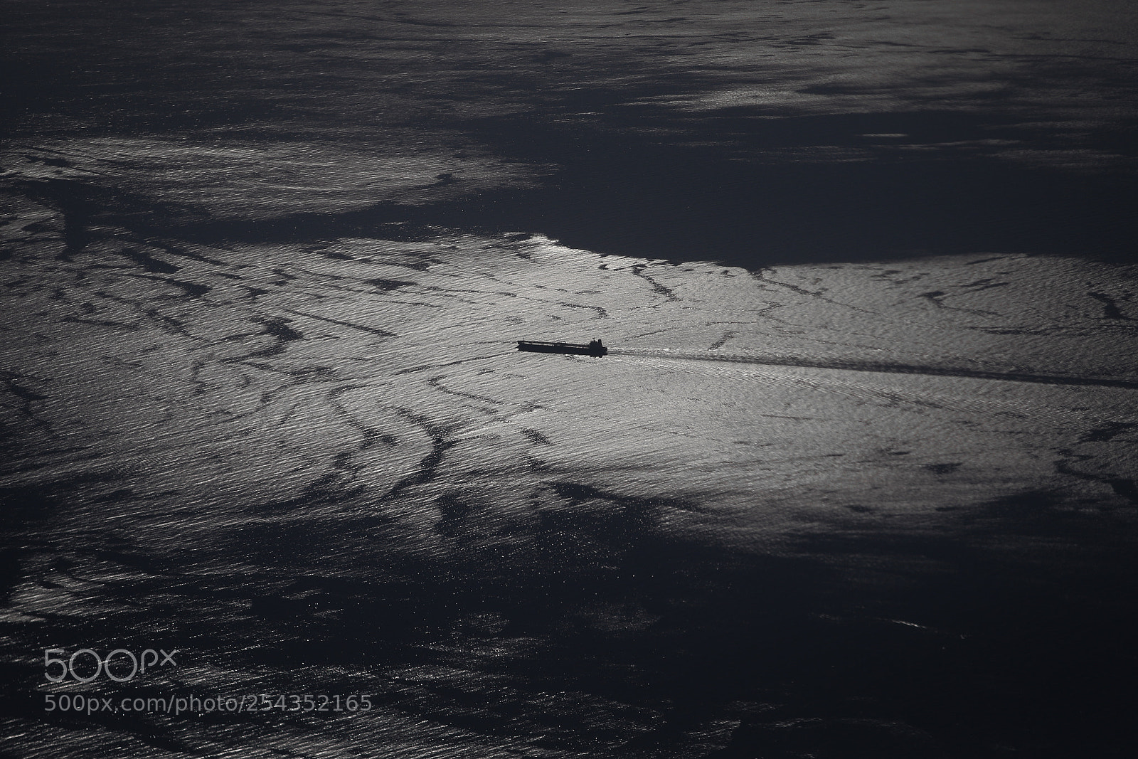 Canon EOS 70D sample photo. Roaming the seas photography