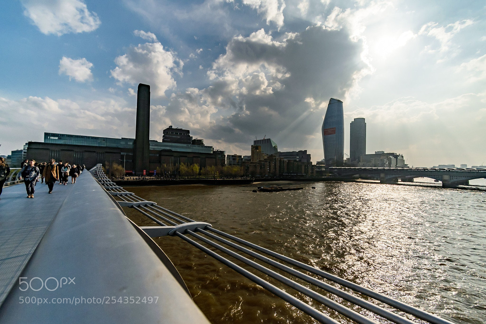 Nikon D3400 sample photo. Tate modern photography