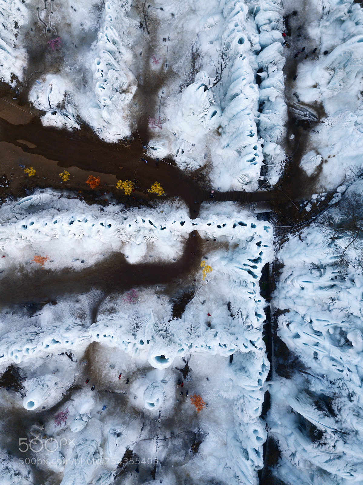 DJI FC220 sample photo. 冰中的世界 photography