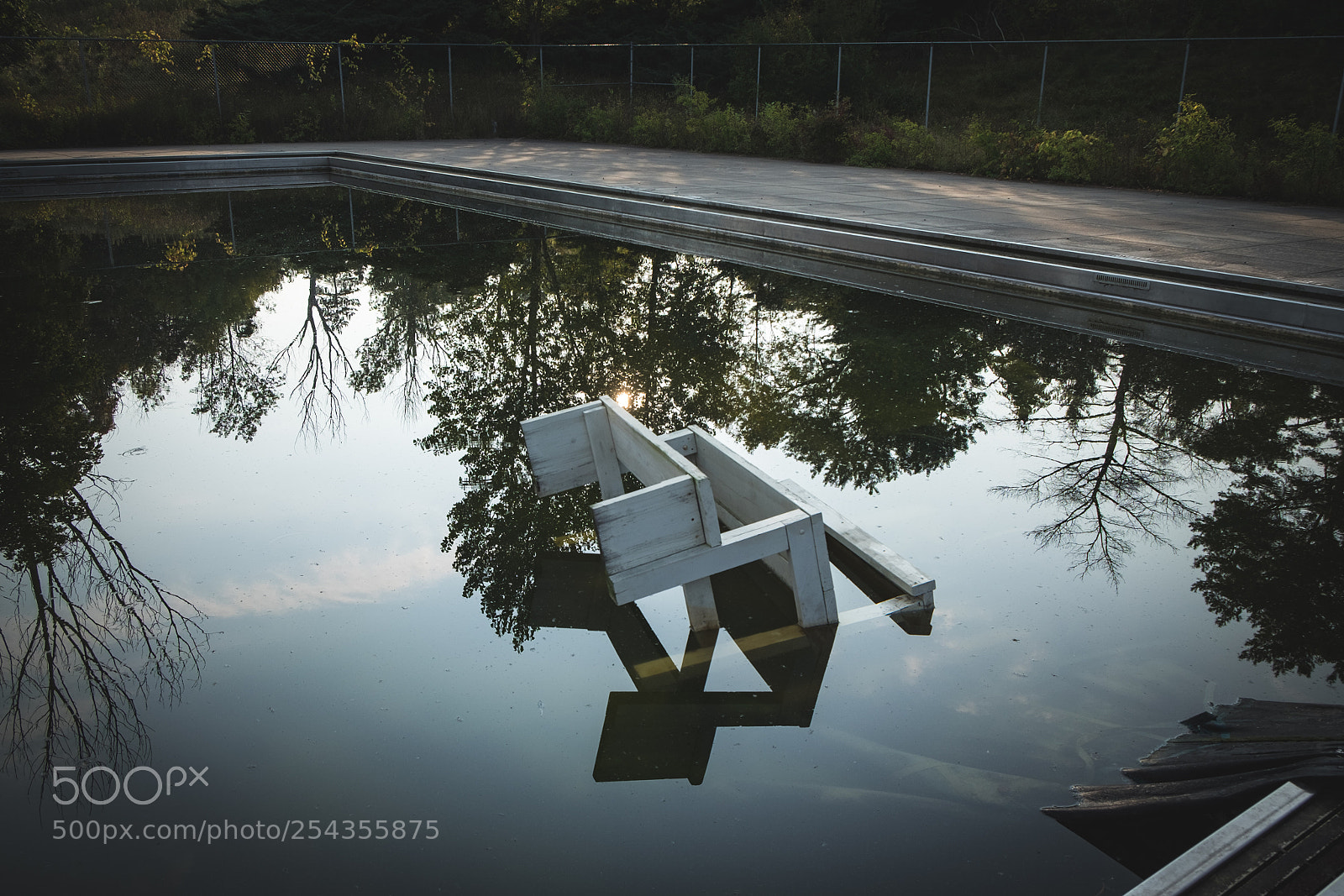 Fujifilm X-T1 sample photo. Reflect photography