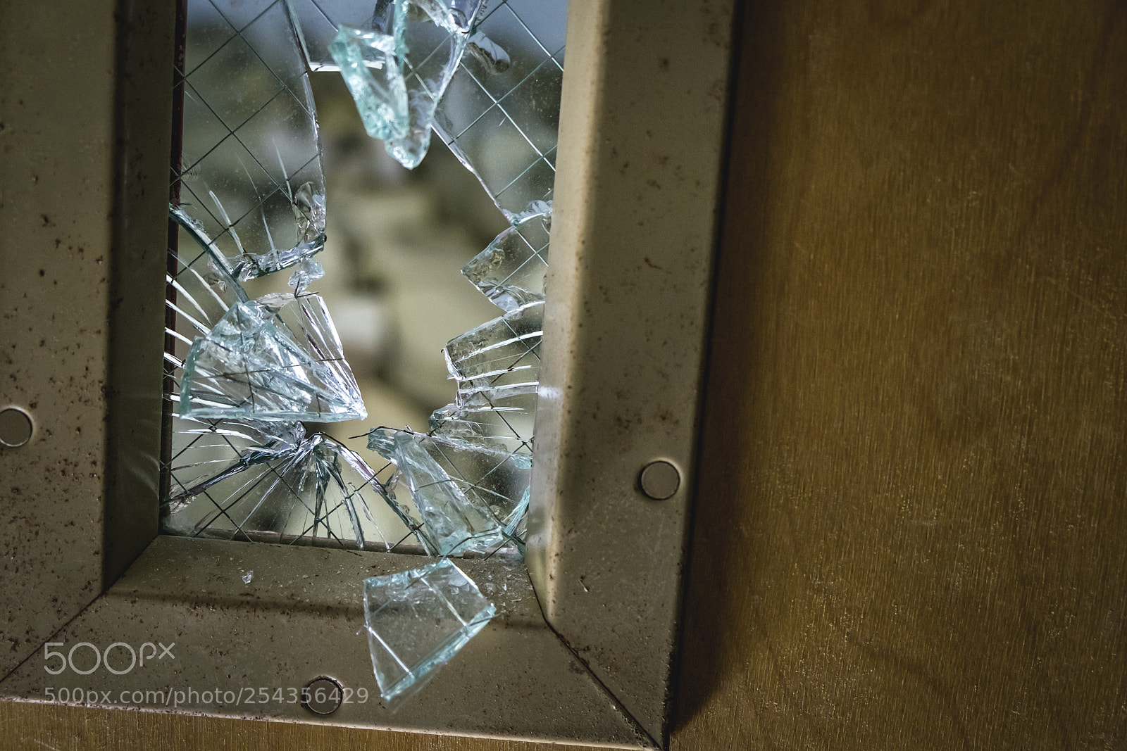 Fujifilm X-T1 sample photo. Locked out photography