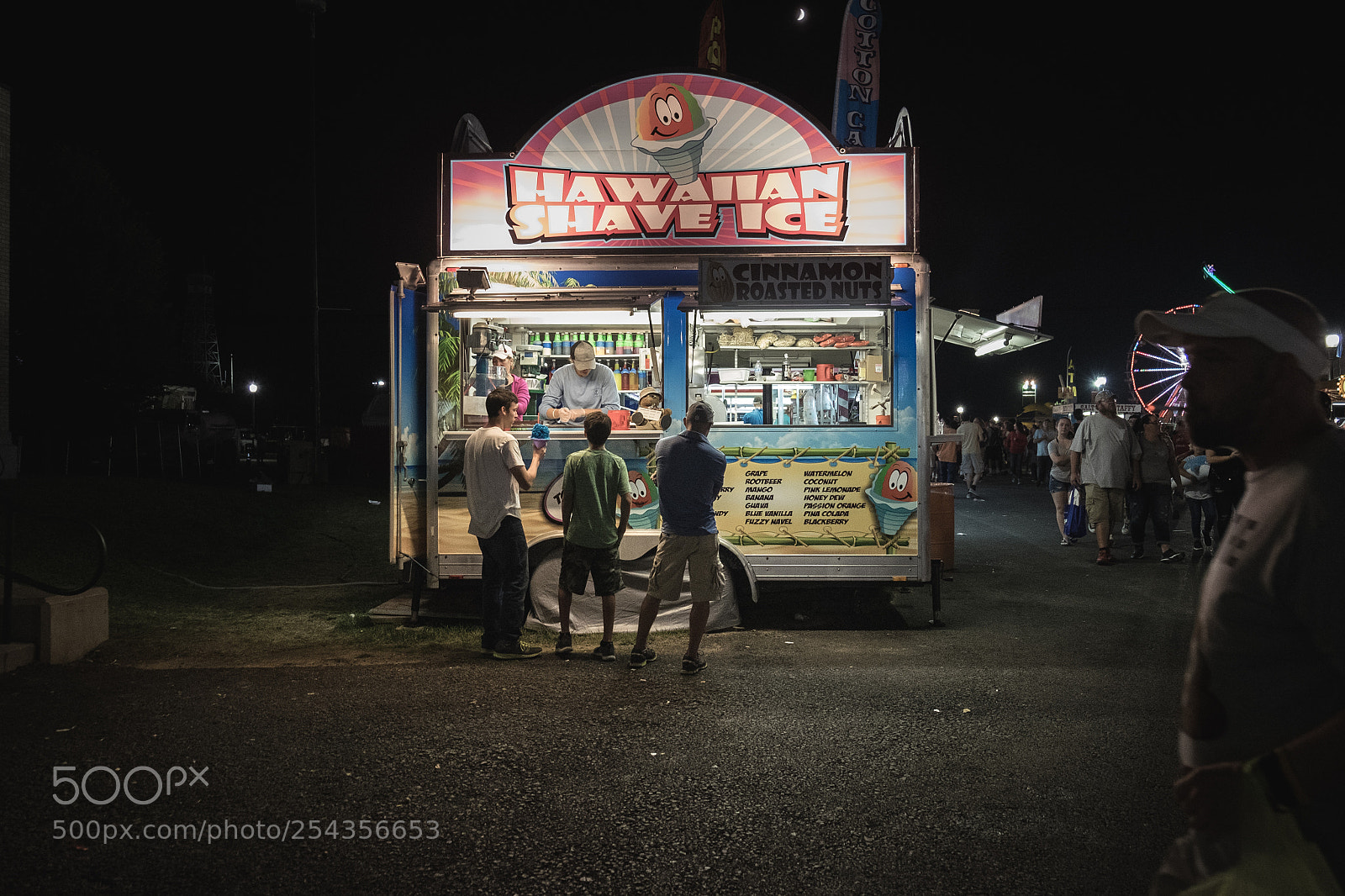 Fujifilm X-T1 sample photo. Night eats photography