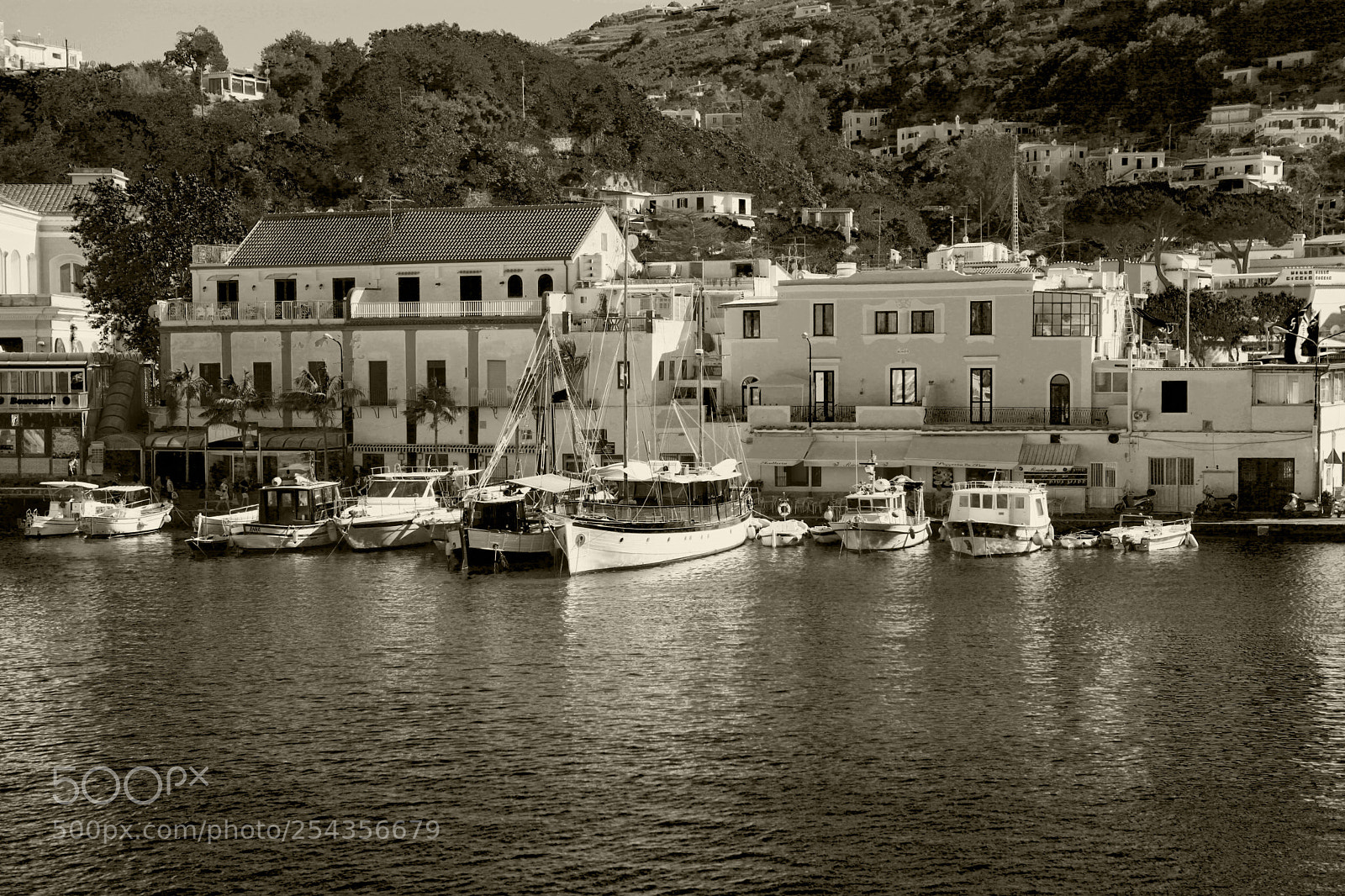 Canon EOS 5D Mark II sample photo. A vintage world photography