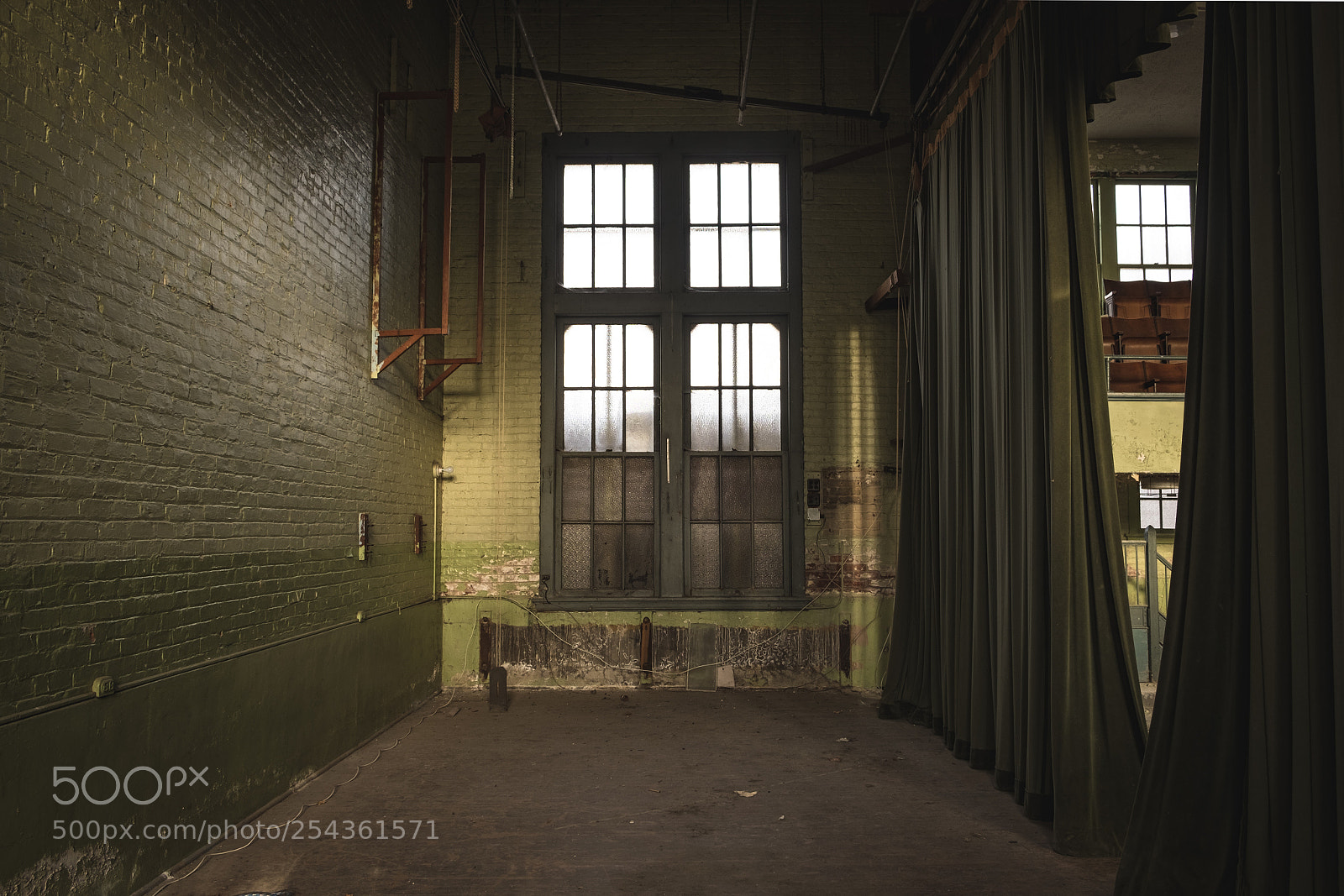 Fujifilm X-T1 sample photo. Behind the scenes photography