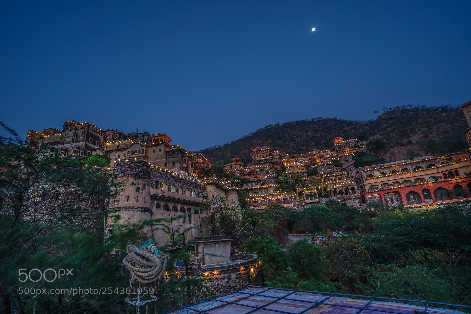 Sony a7 II sample photo. Neemrana fort photography