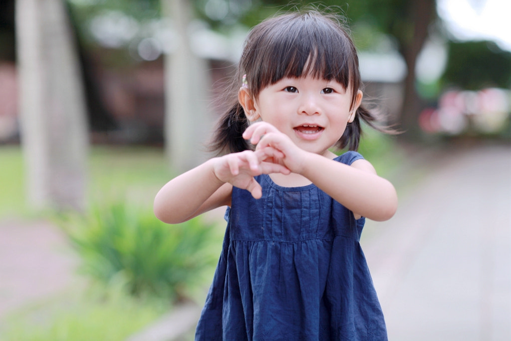 Canon EF 85mm F1.2L II USM sample photo. Img photography