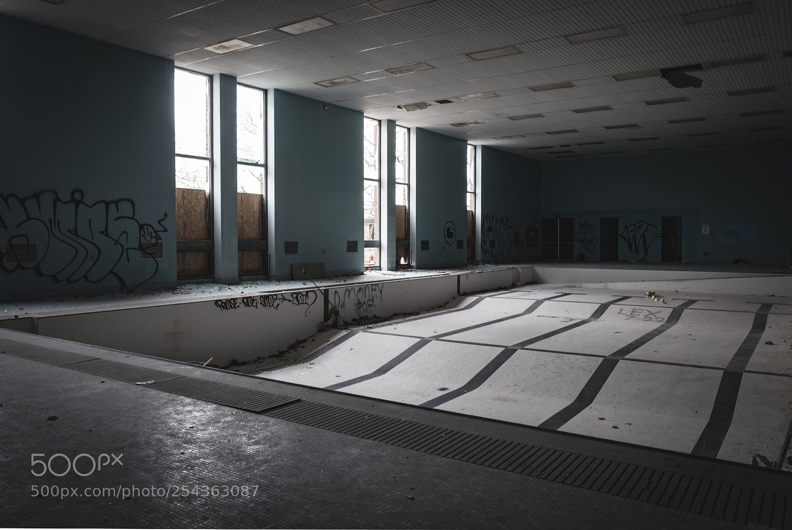 Fujifilm X-T1 sample photo. Deep end photography