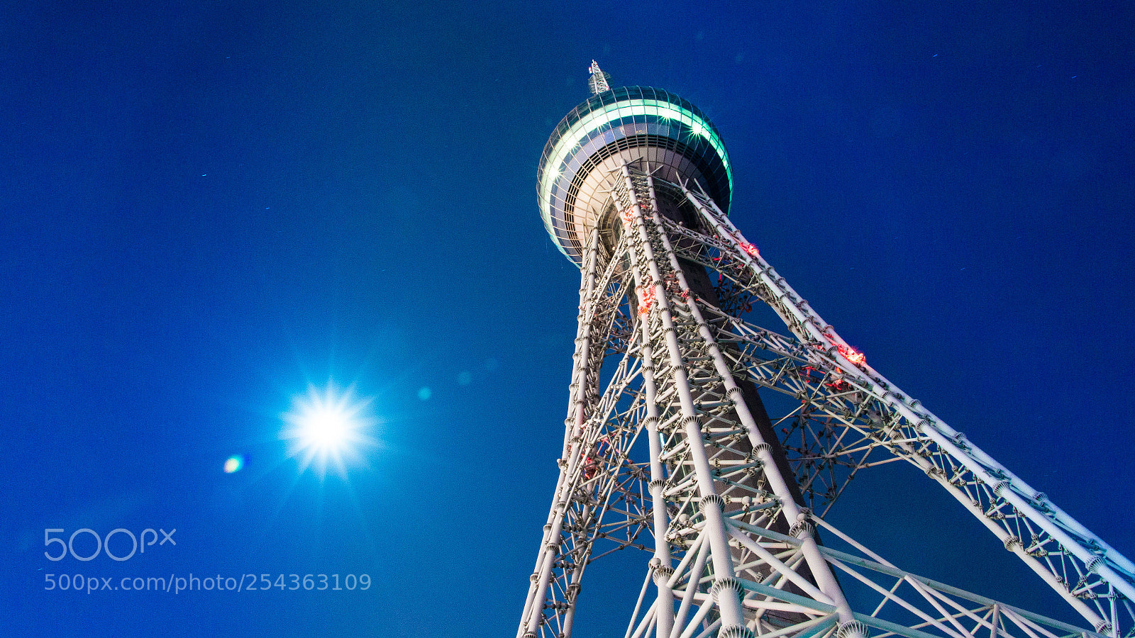 Canon EOS 70D sample photo. Moon tower photography