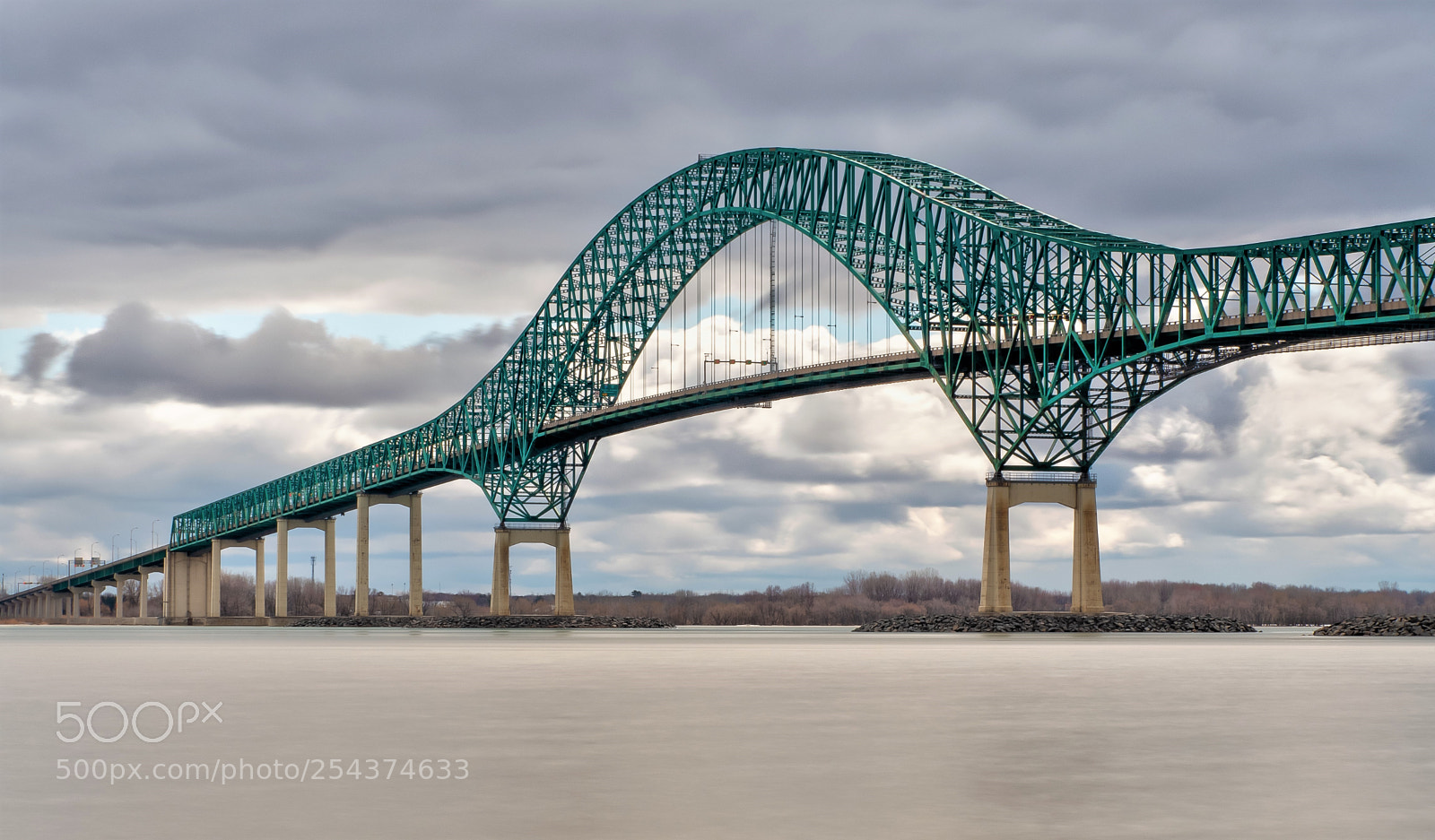 Olympus OM-D E-M5 II sample photo. Laviolette bridge photography