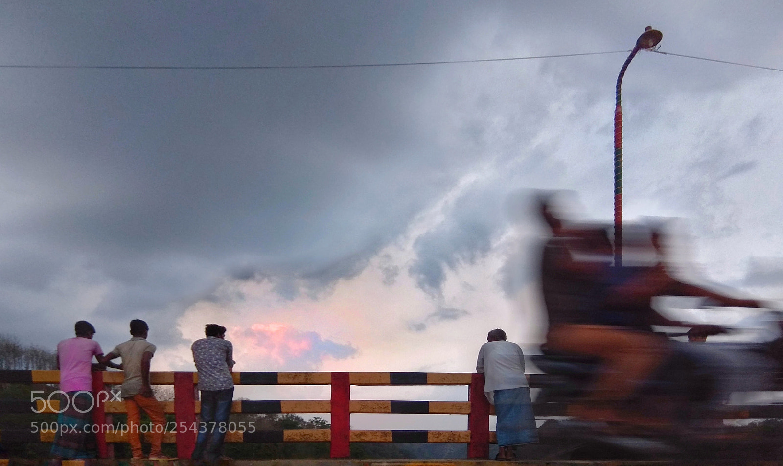 Xiaomi Redmi Note 4 sample photo. মনটা খারাপ সাথে আকাশটাও photography