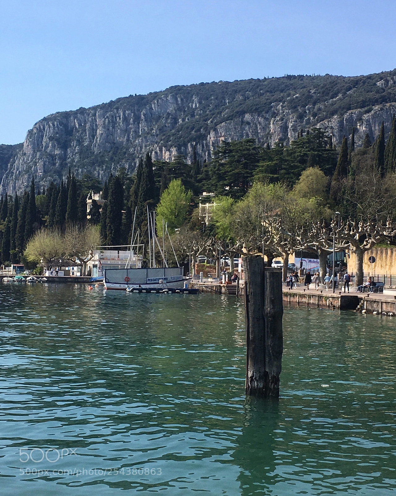 Apple iPhone SE sample photo. Italy  photography