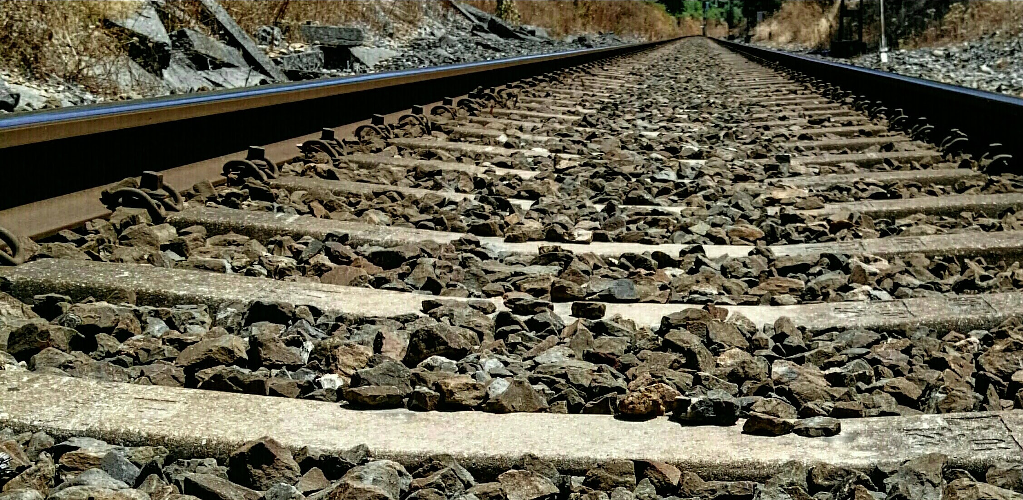 HUAWEI GX8 sample photo. Follow your road.. photography