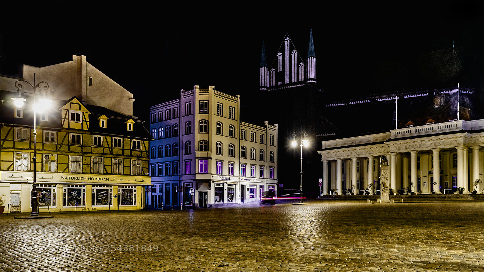Sony ILCA-77M2 sample photo. Schwerin town square photography