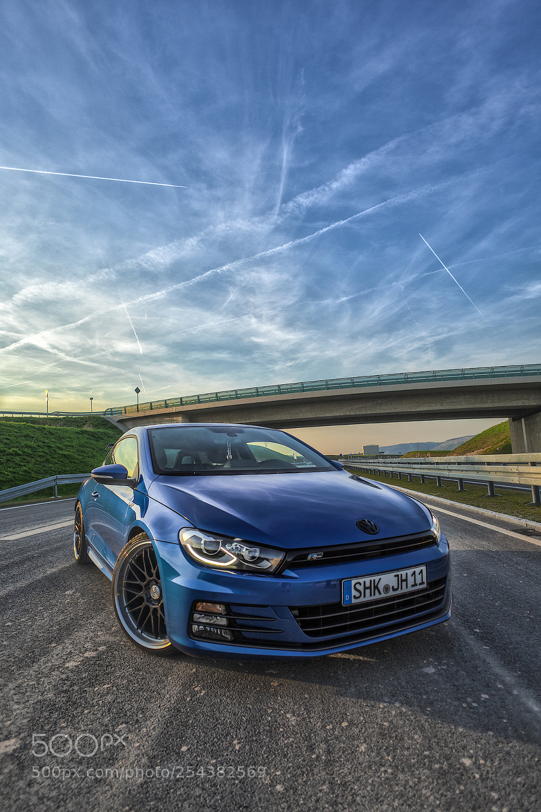 Sony a7 sample photo. Blue in blue photography