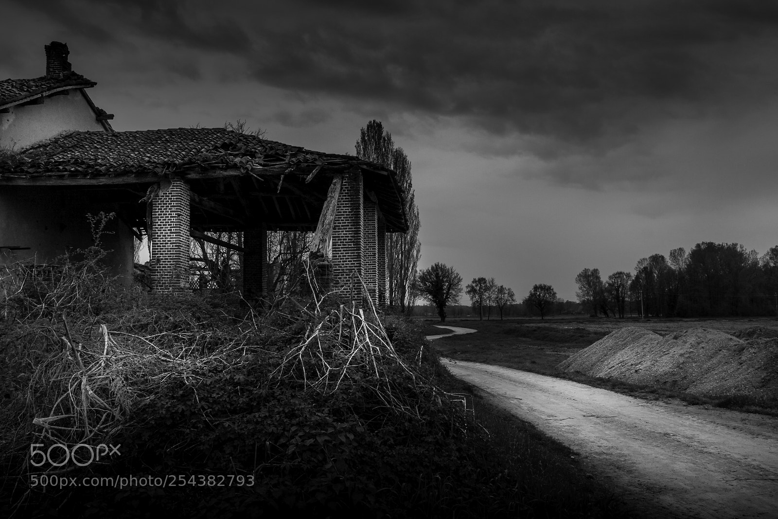 Canon EOS 40D sample photo. Abandoned farmhouse pt4 photography