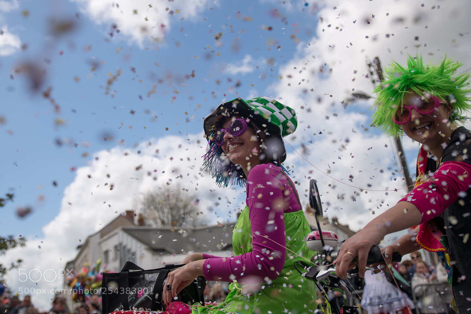 Nikon D610 sample photo. Pluie de confettis photography