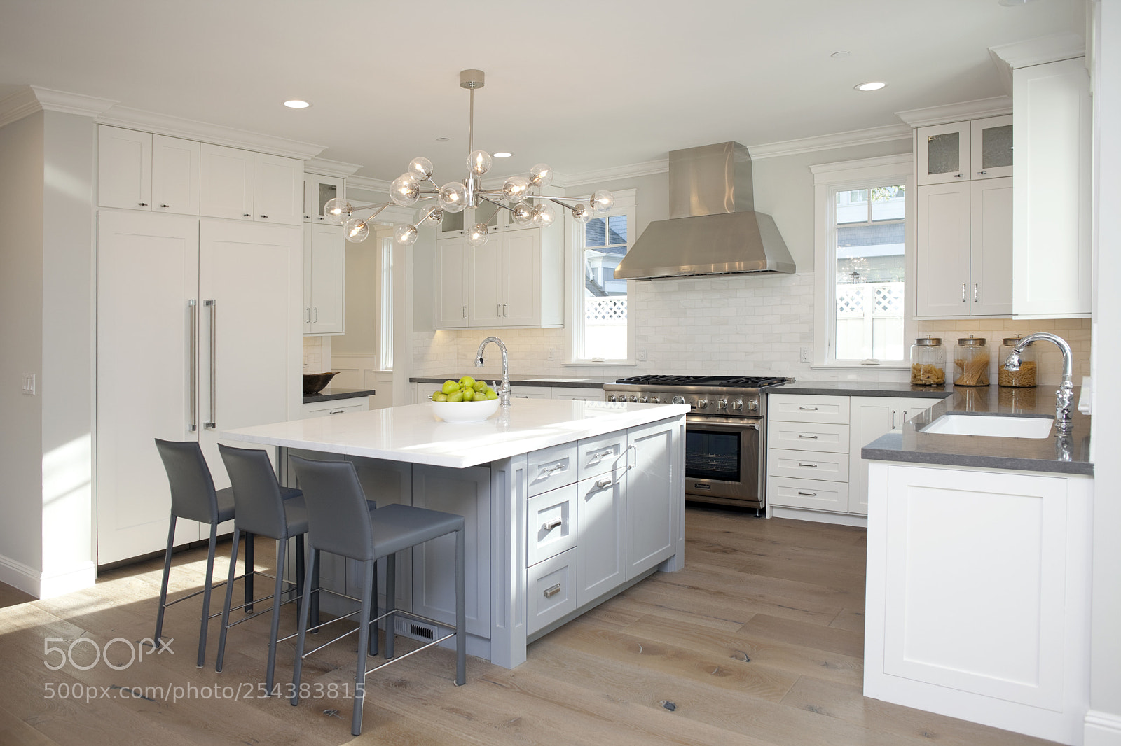 Canon EOS 5D Mark II sample photo. Luxury kitchen photography