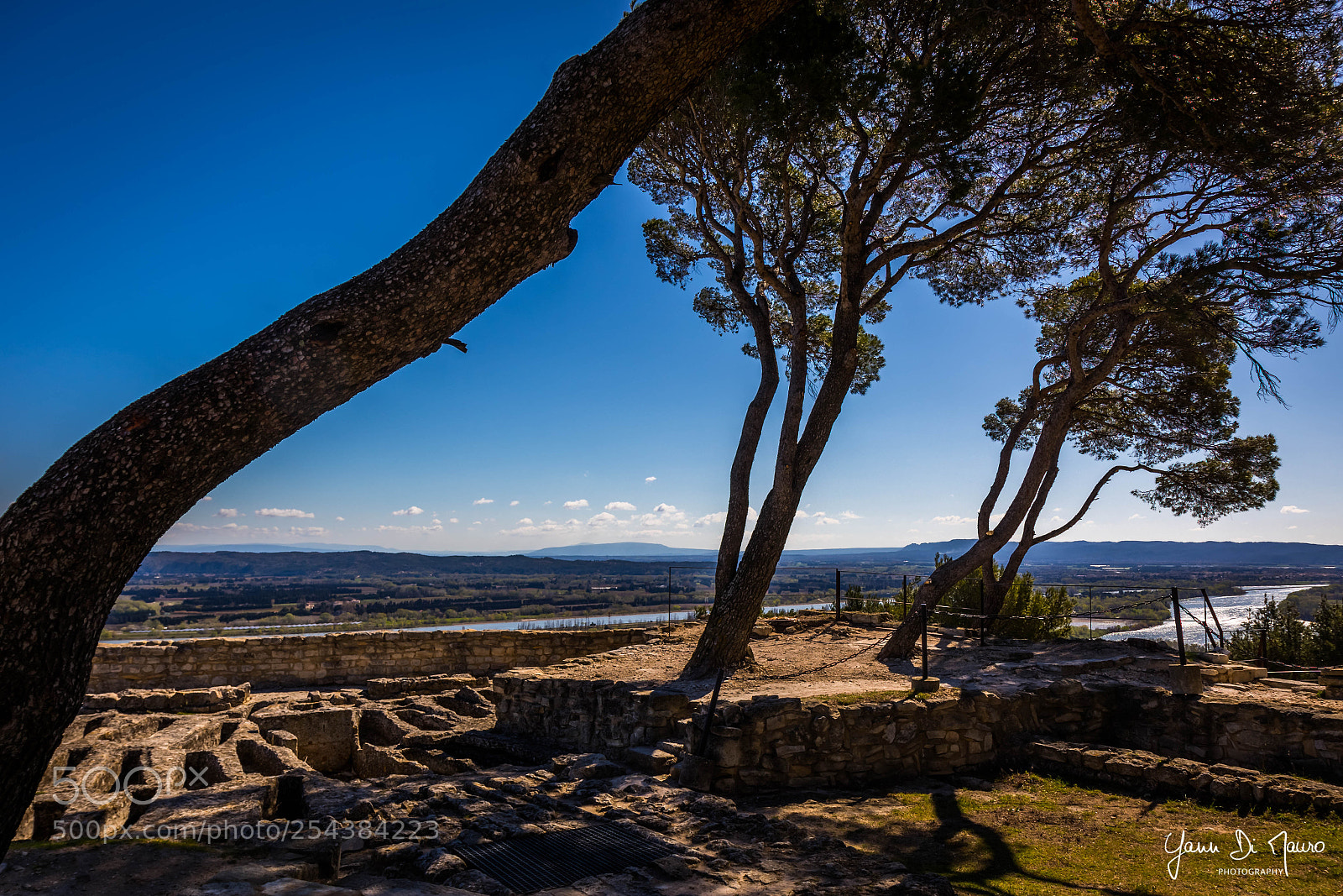Canon EOS 7D Mark II sample photo. Abbaye de saint-roman photography