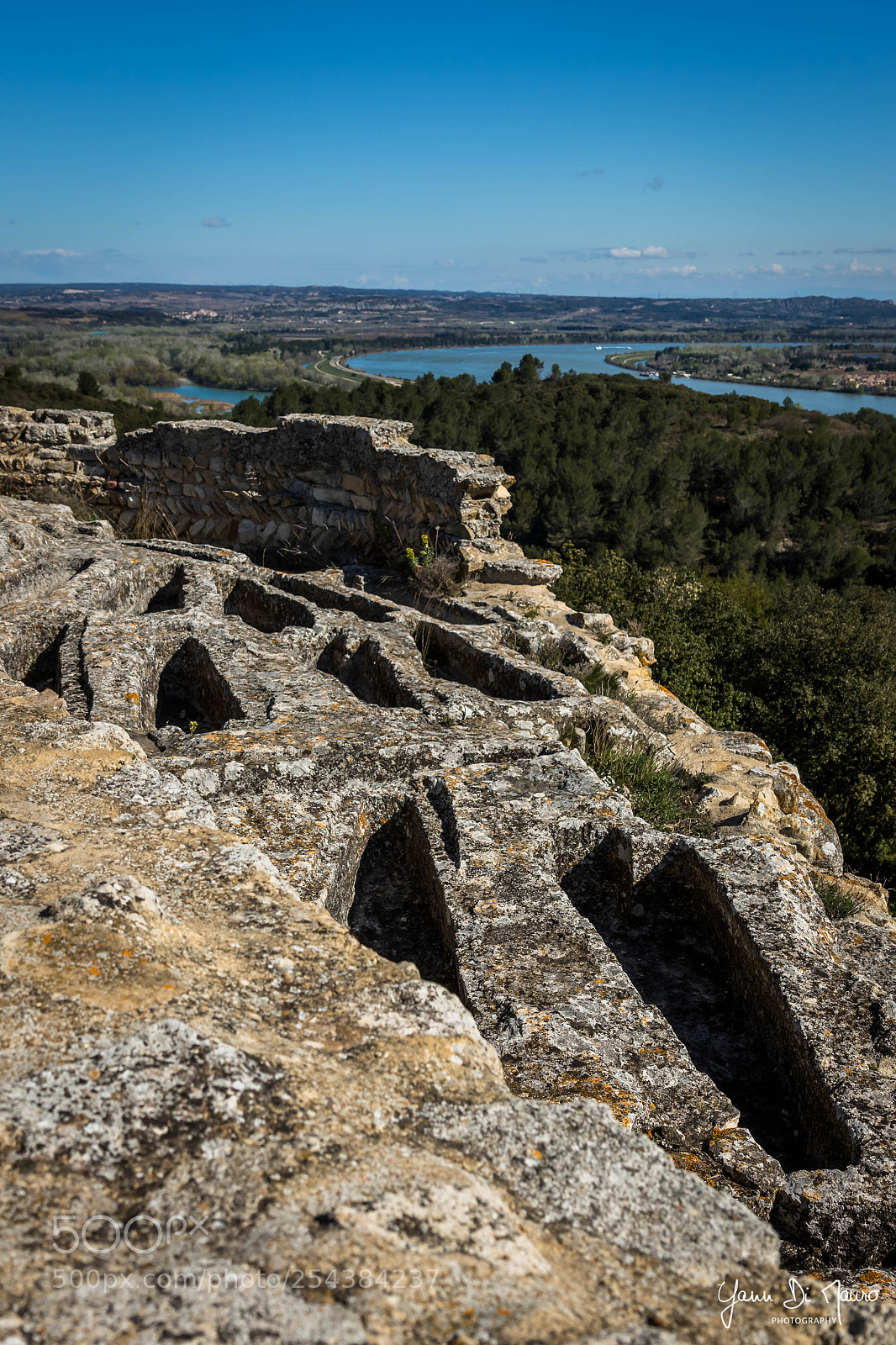 Canon EOS 7D Mark II sample photo. Abbaye de saint-roman photography