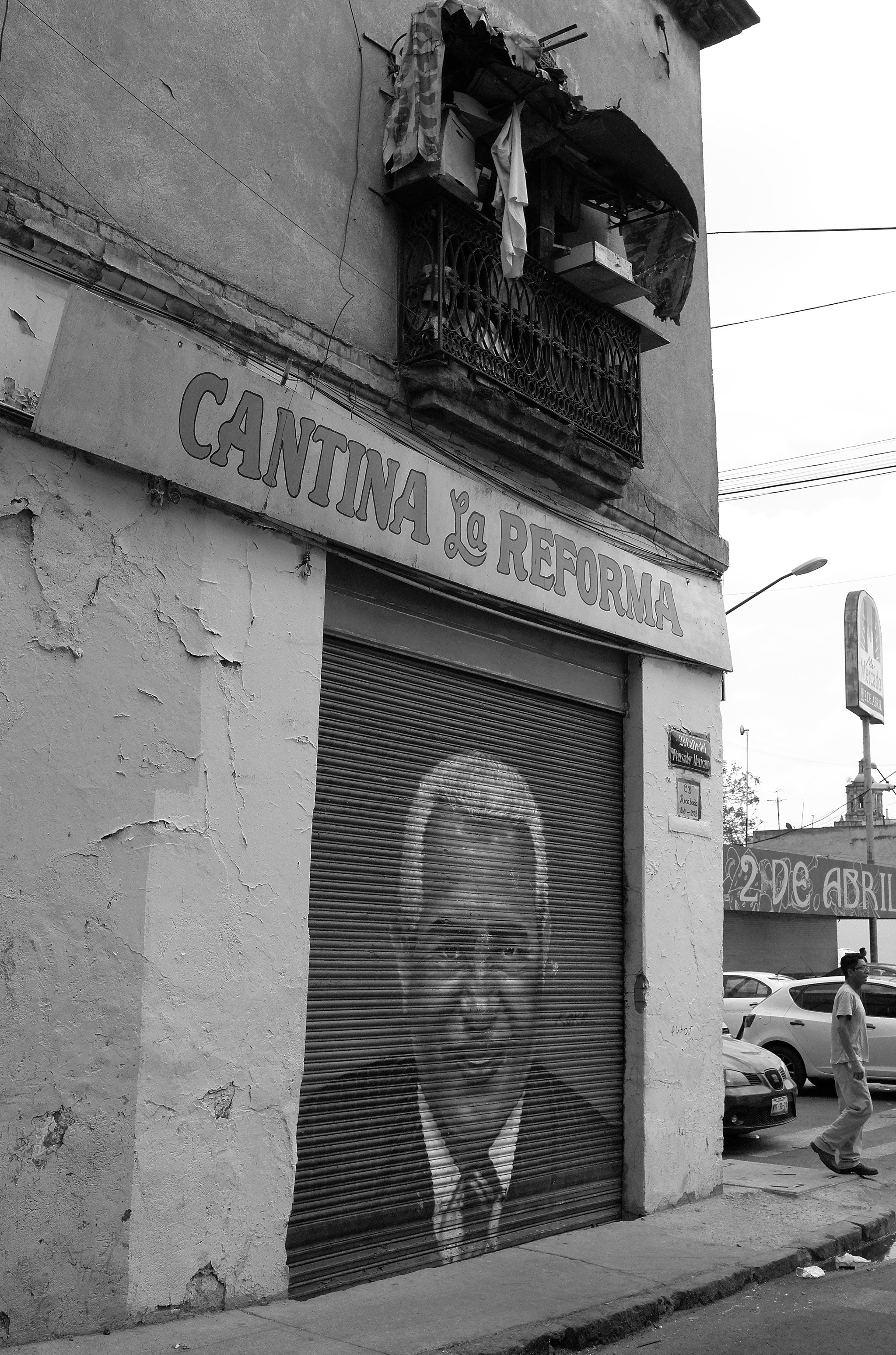 Leica X2 sample photo. Cantina photography