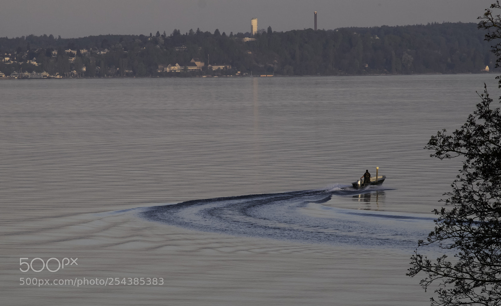 Fujifilm X-T1 sample photo. Der fischer fliegt ber photography