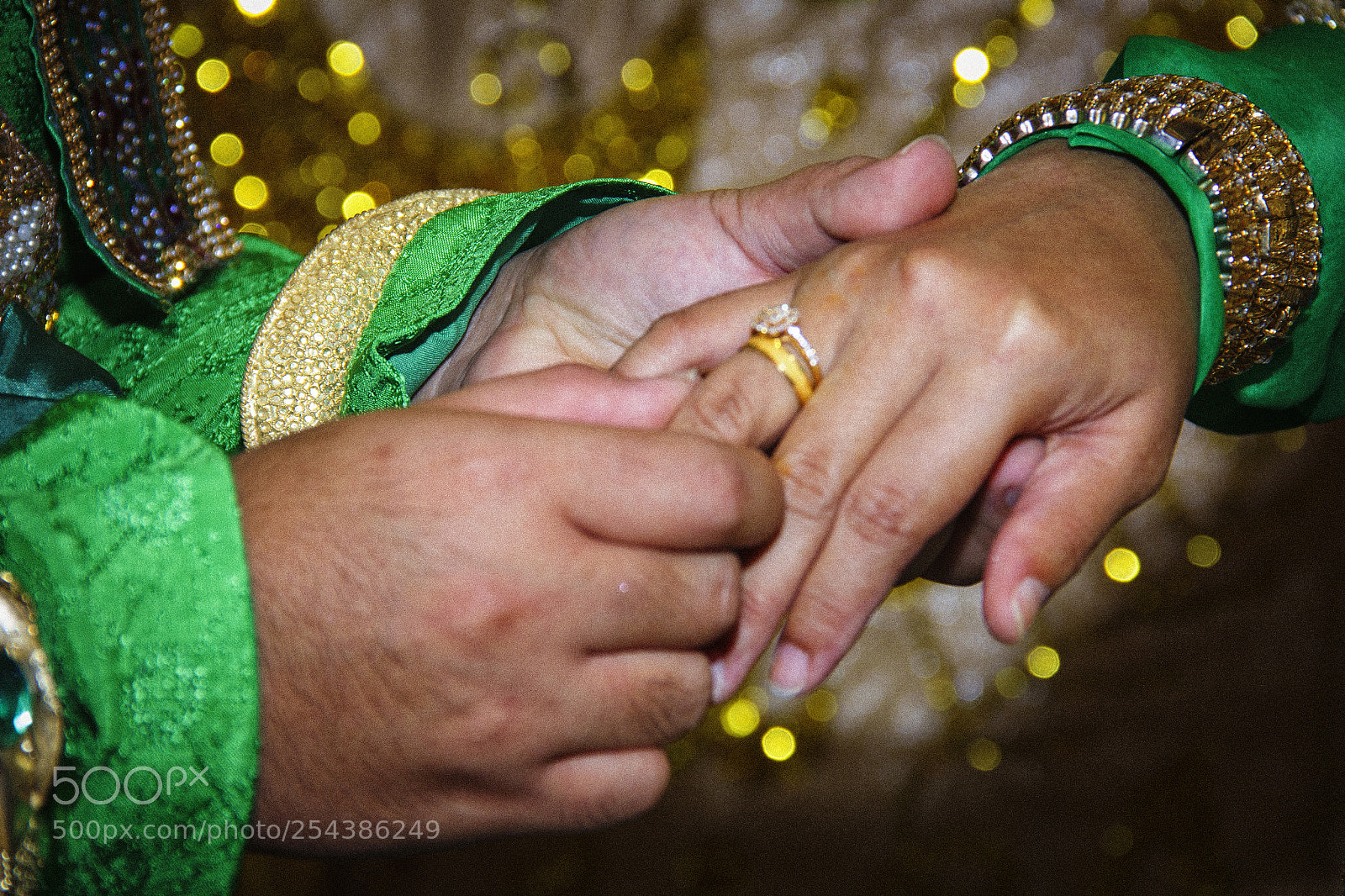 Canon EOS 60D sample photo. Wedding ring photography