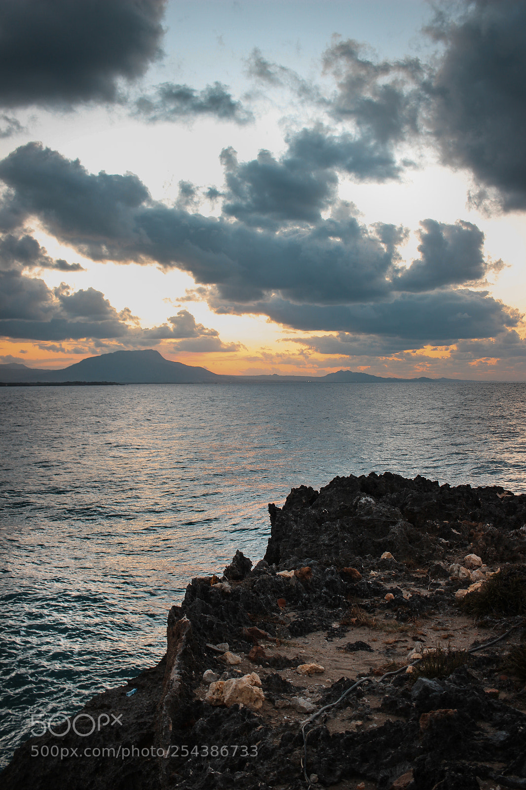 Canon EOS 600D (Rebel EOS T3i / EOS Kiss X5) sample photo. Sundown. photography