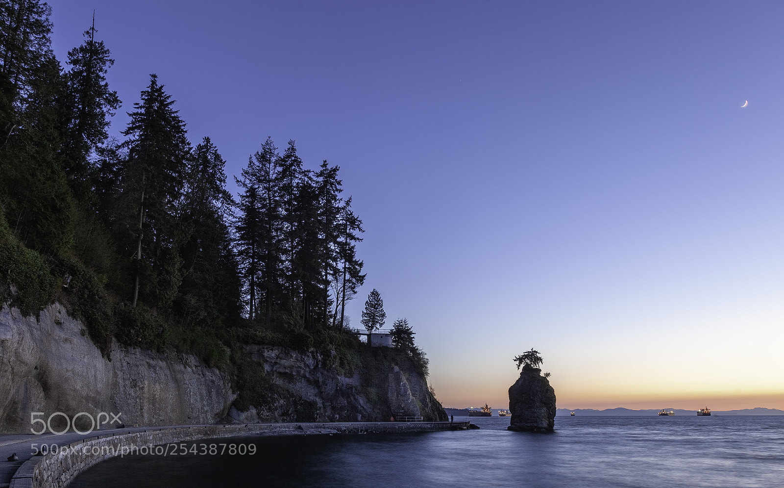 Canon EOS 5D Mark II sample photo. Sunset nights along the photography