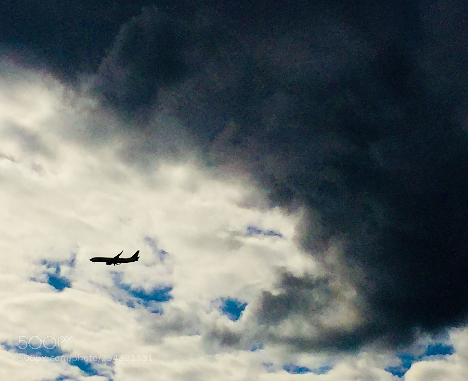 Apple iPhone 6 sample photo. Huyendo de la tormenta photography