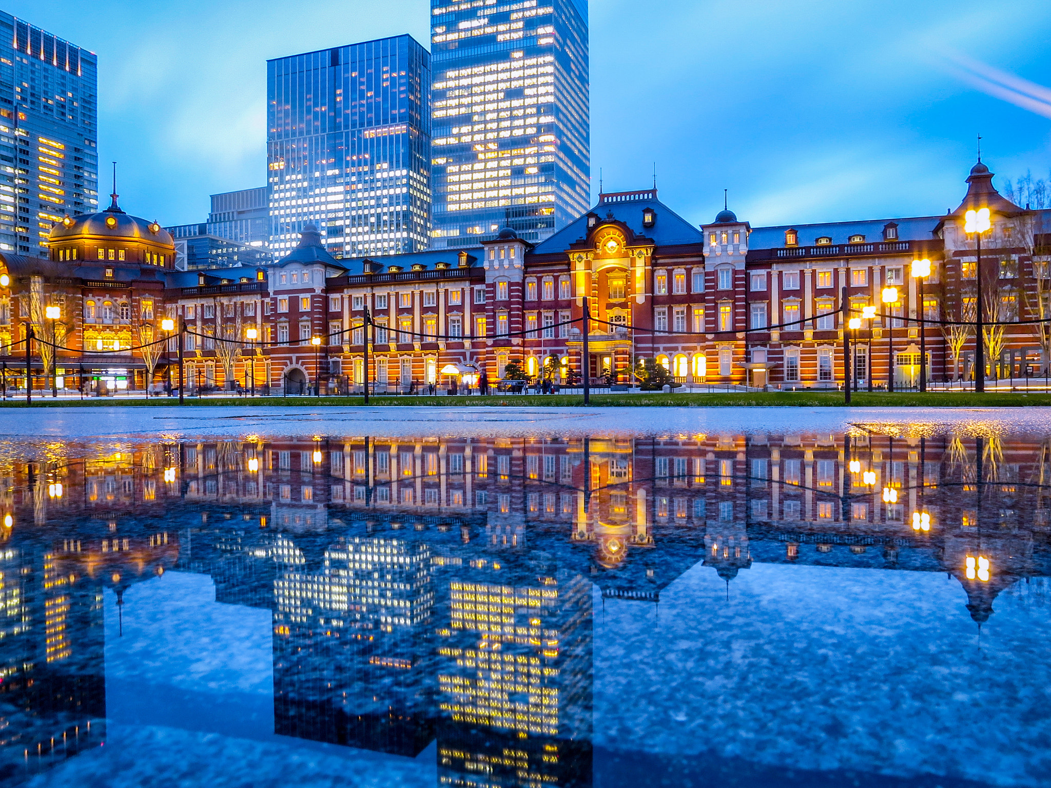 Canon PowerShot S120 sample photo. Reflection of tokyo station lighted up photography