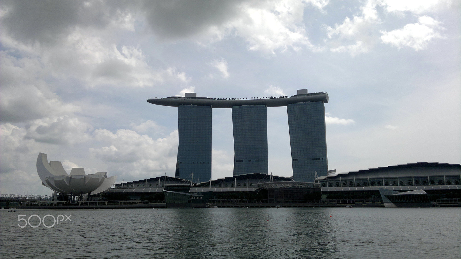 Nokia N8-00 sample photo. Singapore icons photography