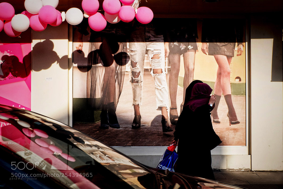 Fujifilm X-M1 sample photo. Pink photography