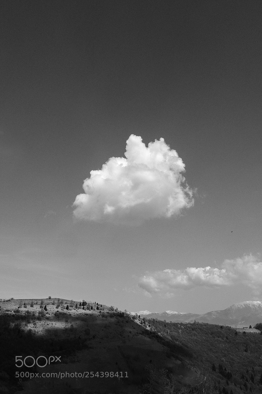 Olympus OM-D E-M10 II sample photo. Cloud photography