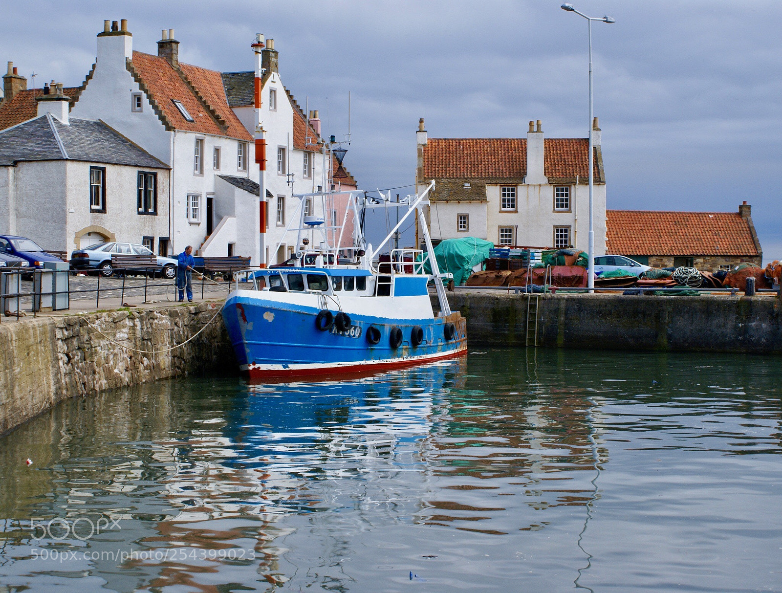 Sony Alpha DSLR-A100 sample photo. Fishing boat photography