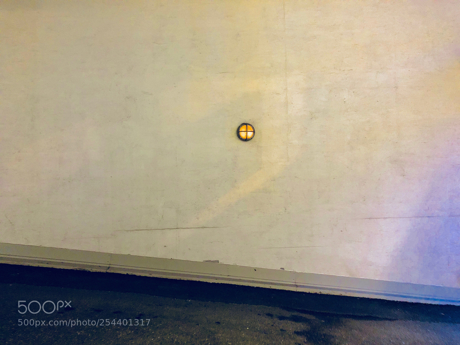 Apple iPhone 8 Plus sample photo. Empty street photography