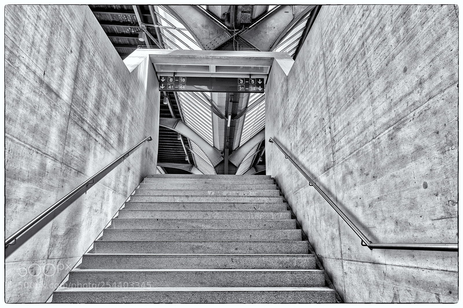 Nikon D4S sample photo. Zürich train station ! photography