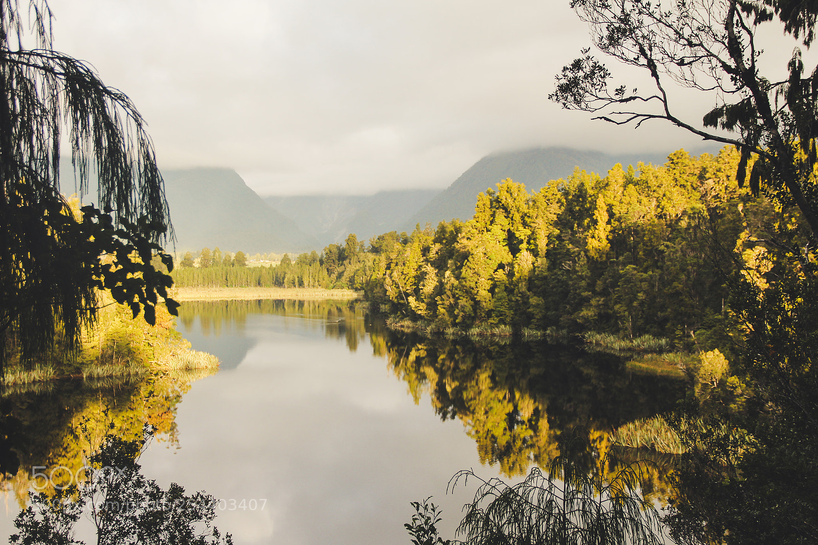 Canon EOS 60D sample photo. New zealand - mirror photography