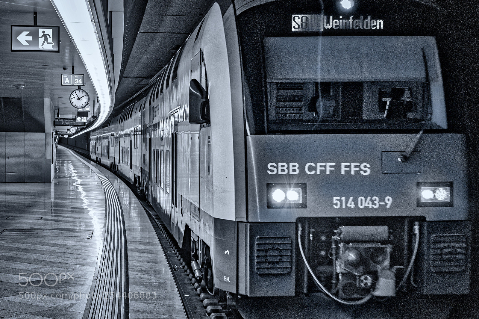 Nikon D4S sample photo. Zürich train station ! photography